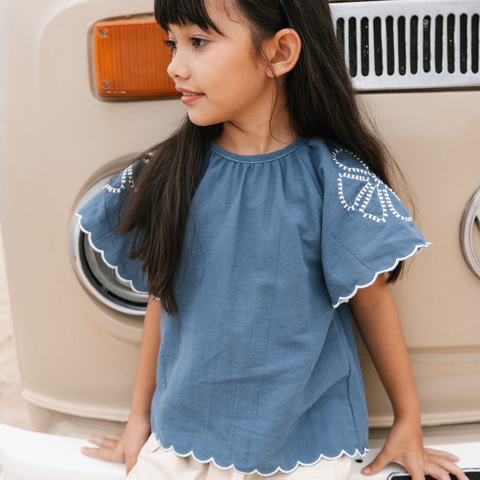 Scallop Top