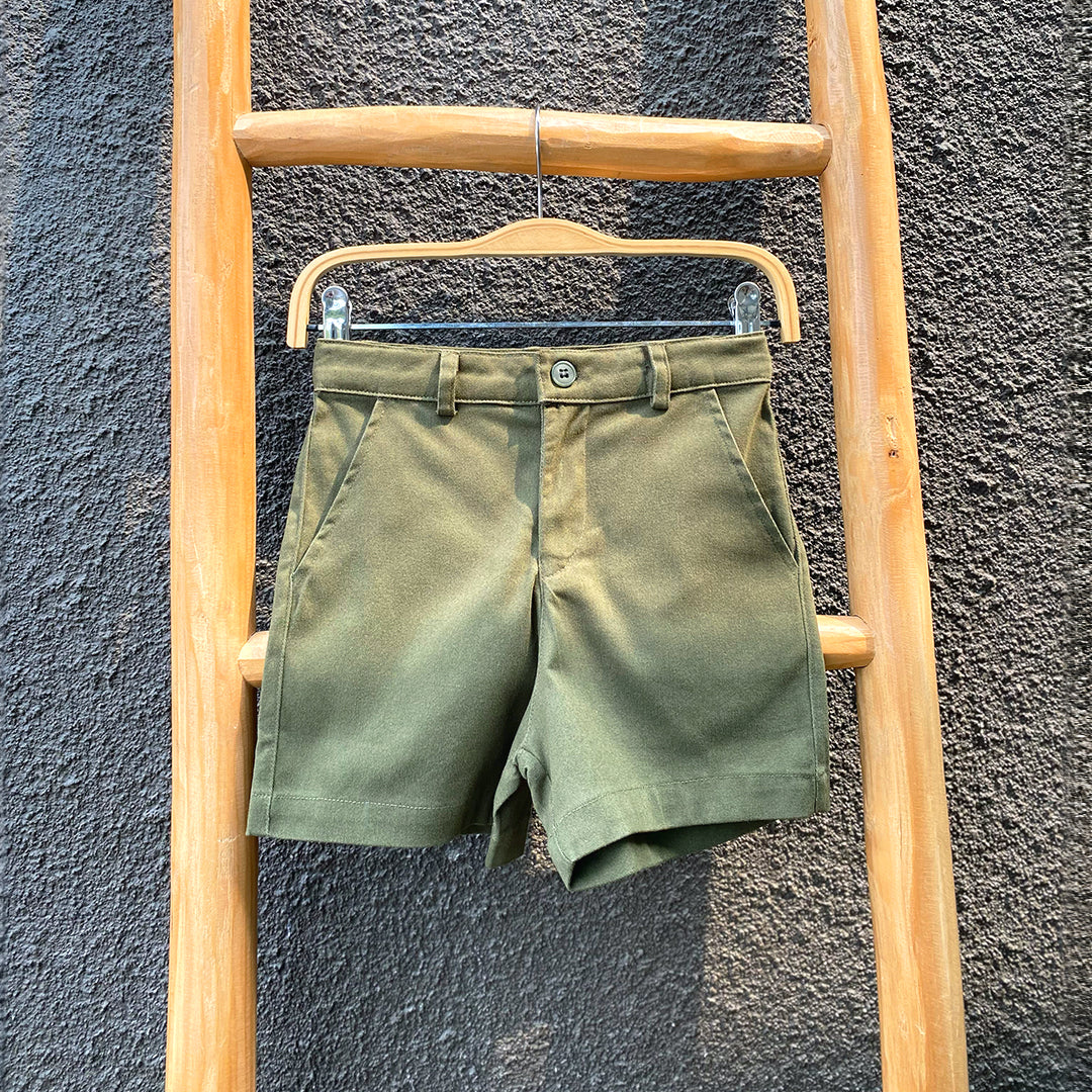 Bermuda Chinos