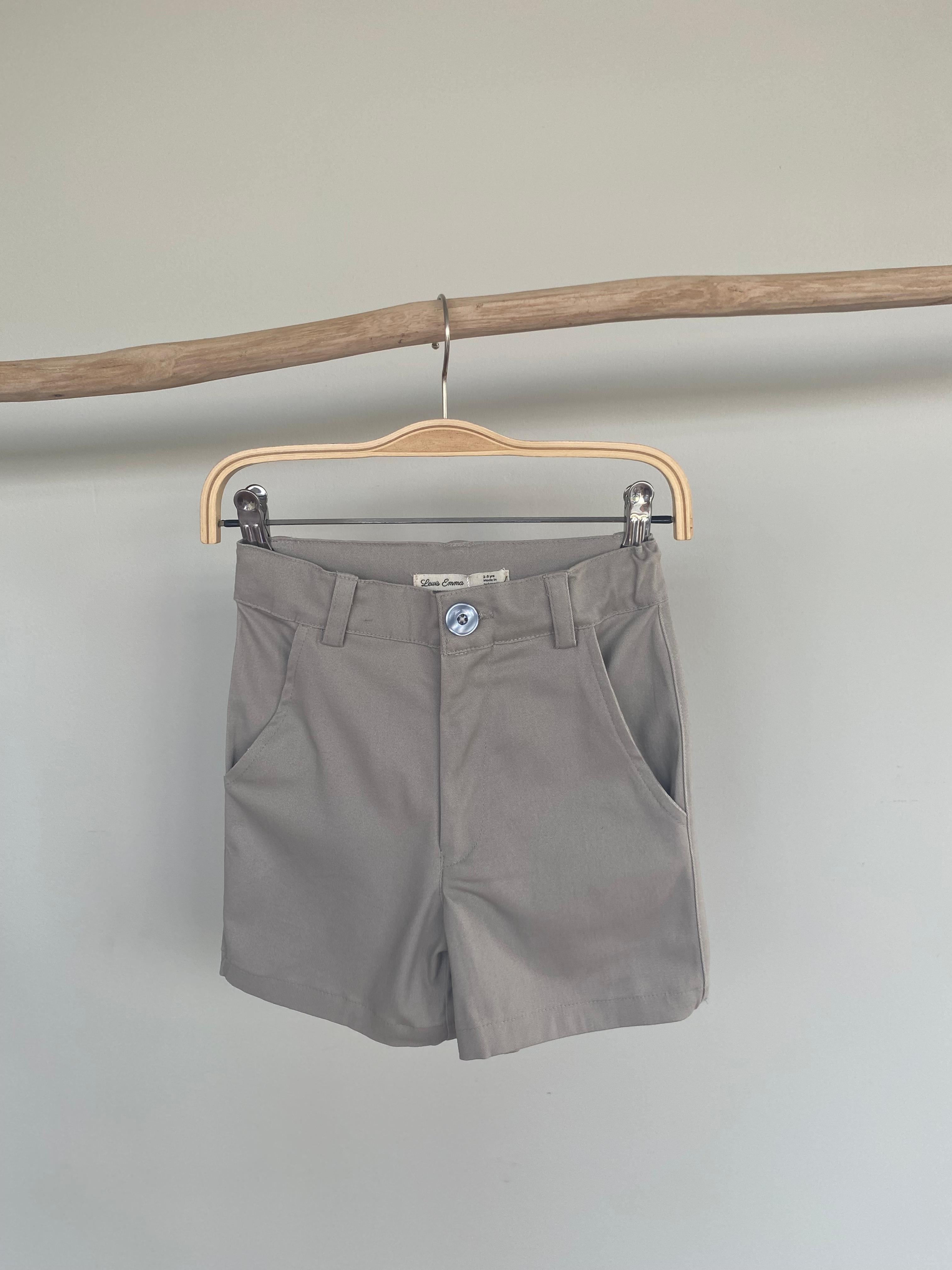 Bermuda Chinos