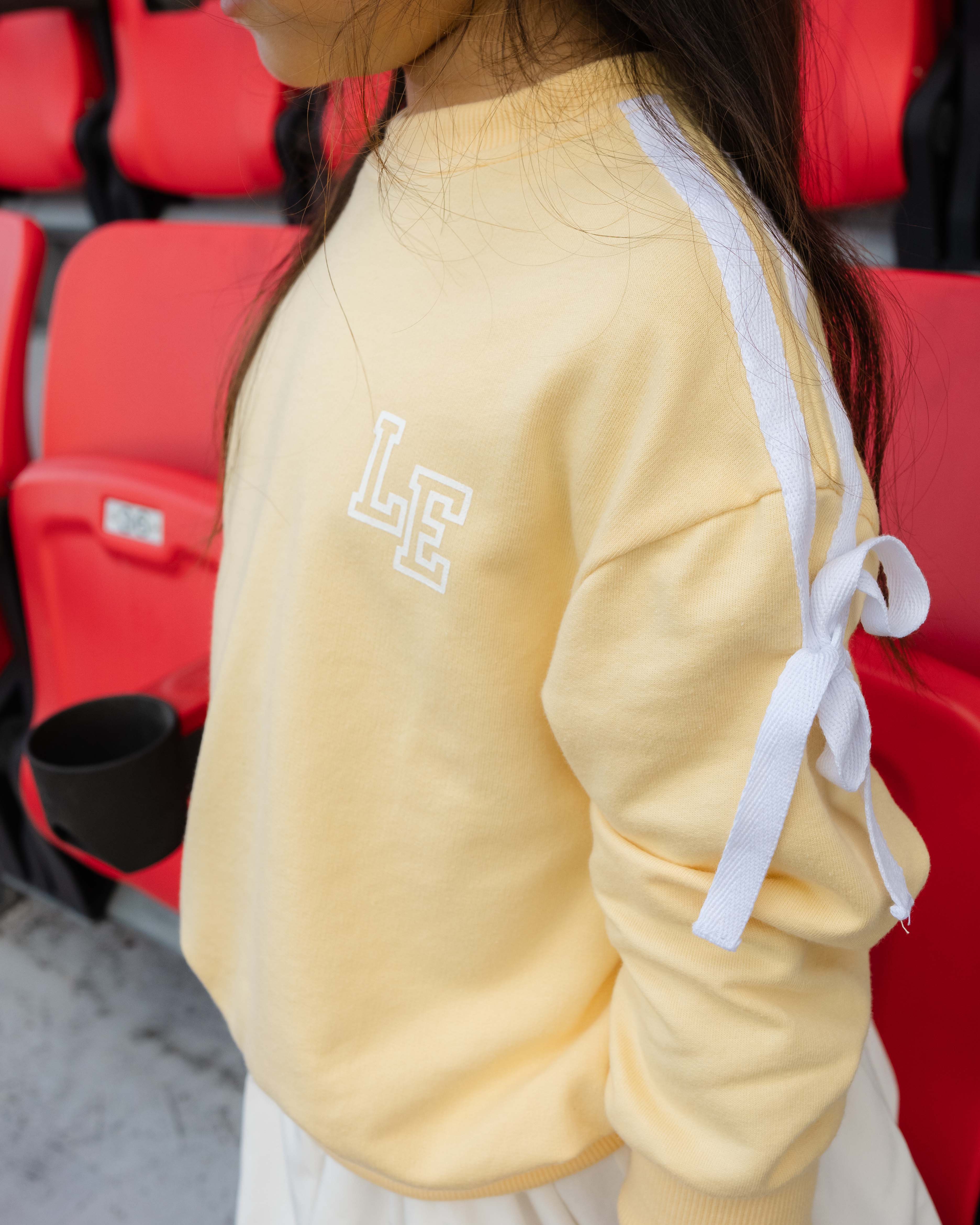 Ribbon Sweatshirt